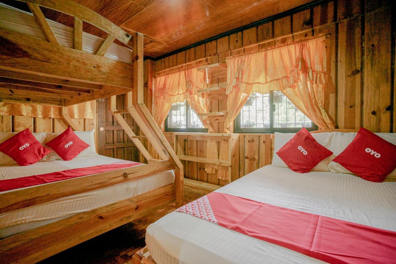 Oyo 760 Tiptop Vacation Homes Baguio City Exterior photo